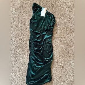 Elegant One Shoulder Green Dress